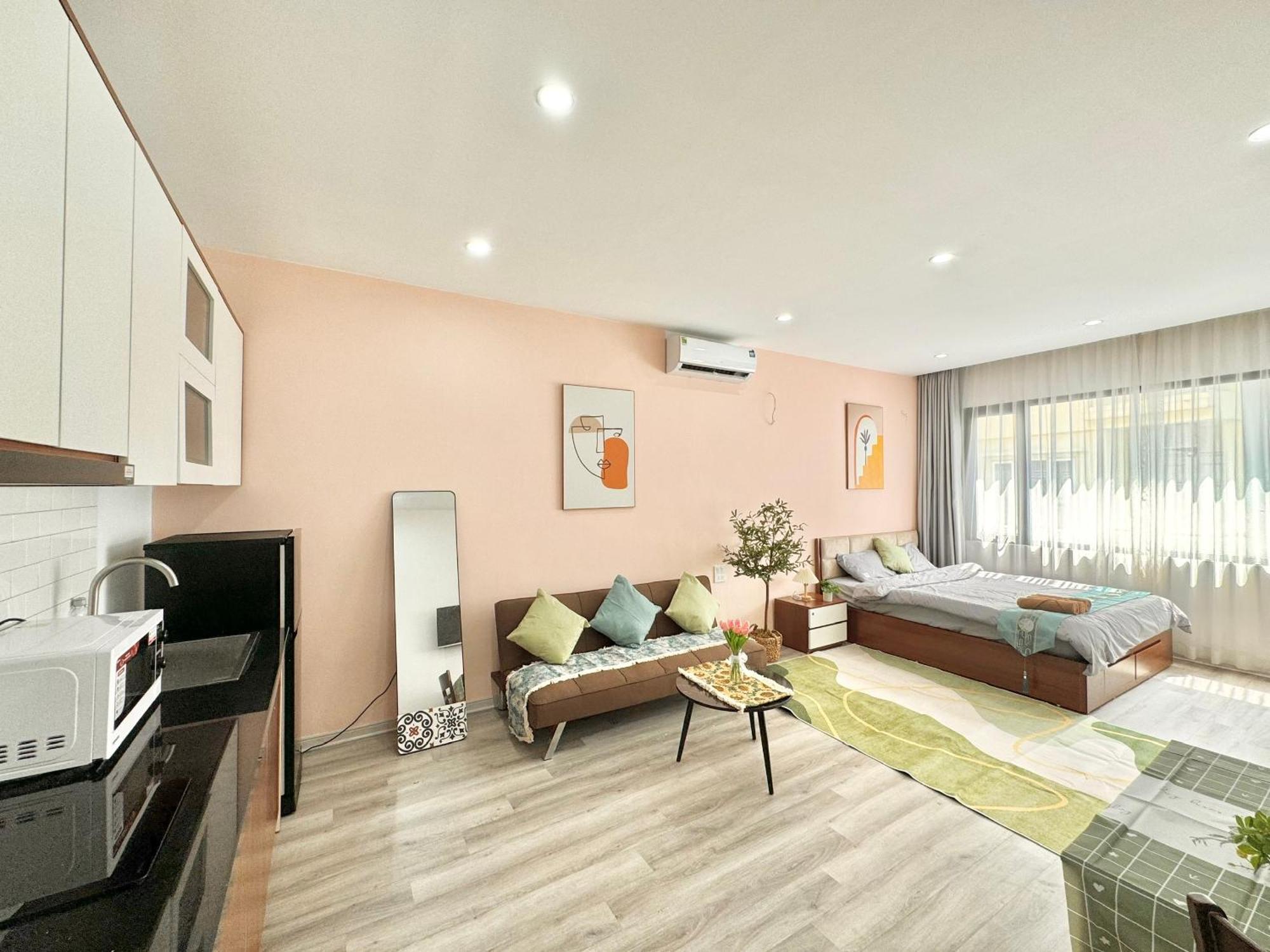 Modern & Comfy Apartment Ханой Экстерьер фото