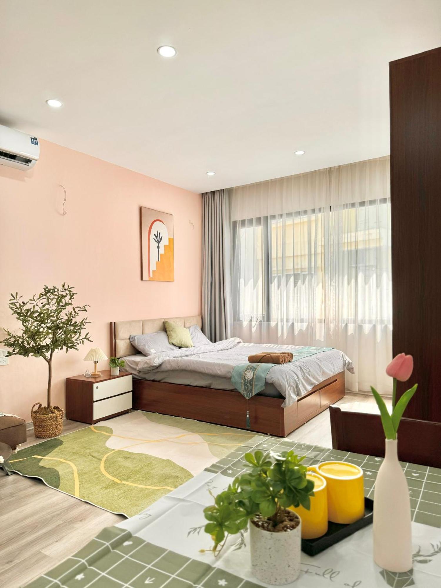 Modern & Comfy Apartment Ханой Экстерьер фото
